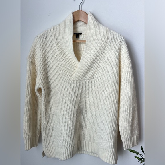 Talbots Women's Cream Sweater - Picture 1 of 10
